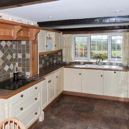 Hornsbarrow Farmhouse