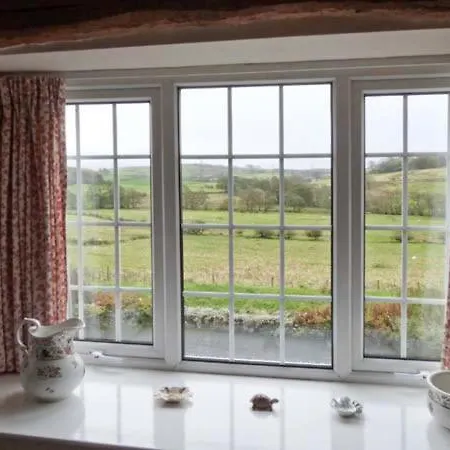 Hornsbarrow Farmhouse Casa vacanze Lupton